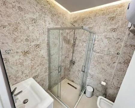 Jb Teuta - Apartment